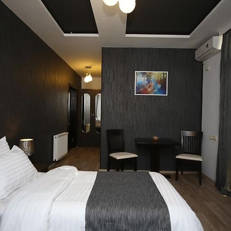 Continental Hotel Kutaisi Room photo